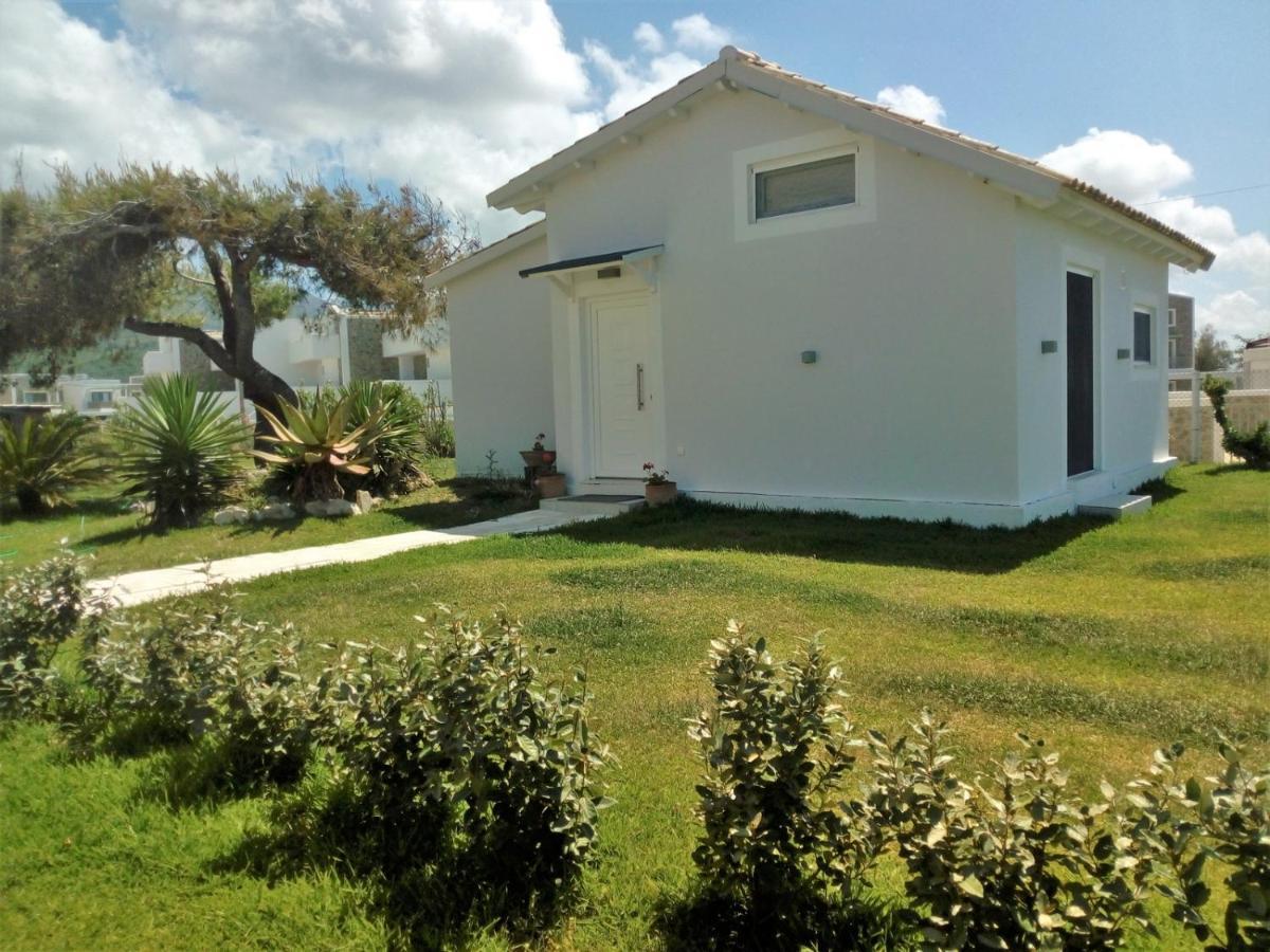 Dalas Beach House Almiros Beach Bagian luar foto
