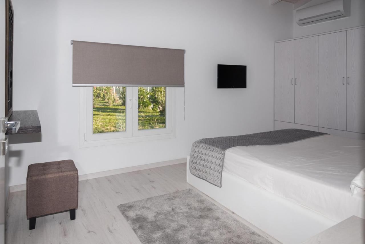 Dalas Beach House Almiros Beach Bagian luar foto