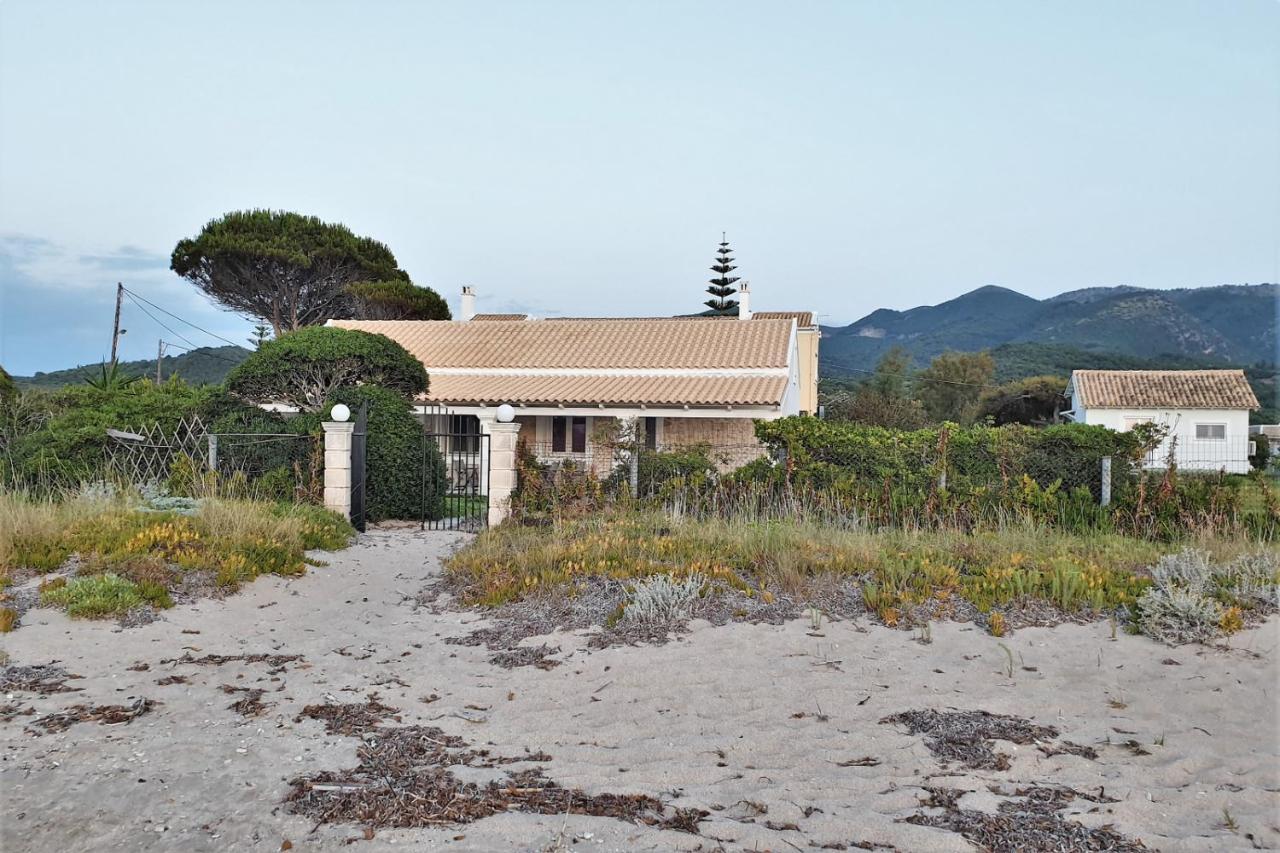 Dalas Beach House Almiros Beach Bagian luar foto