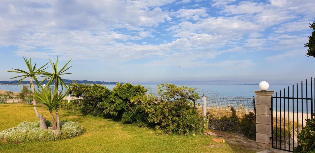 Dalas Beach House Almiros Beach Bagian luar foto